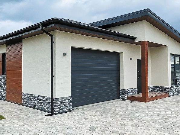 Секционные ворота 2500х2200 мм антрацитовые DoorHan RSD02, kansk.doorhan.ru